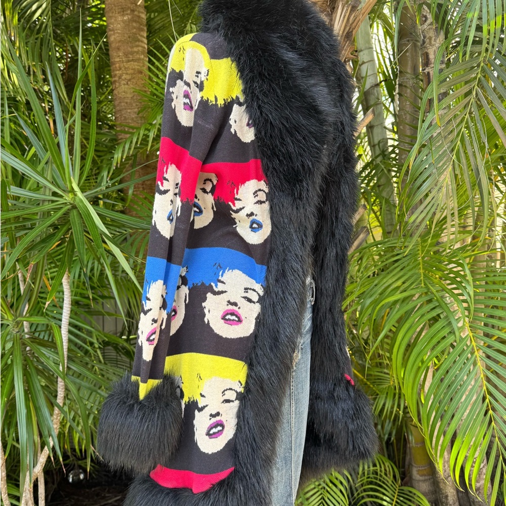Betsey Johnson Marilyn Monroe Black Fur Trim Coat